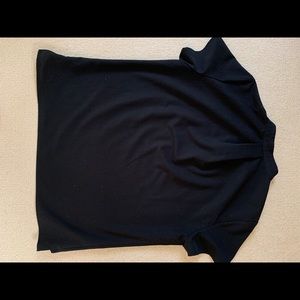 Figs one pocket button top black medium